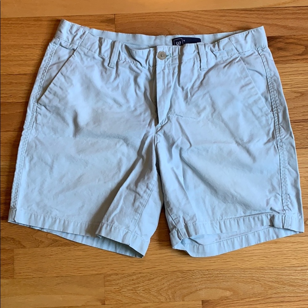The Gap Shorts